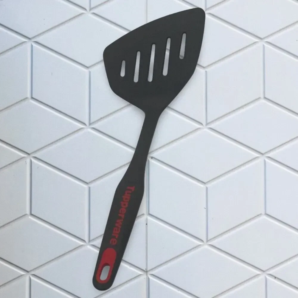 Tupperware 6782A Large Slotted Spatula Pancake Turner Chef Series Black Red USA